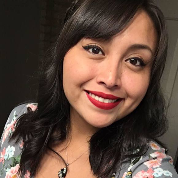 Meet your Posher, Arely - Picture 1 of 1